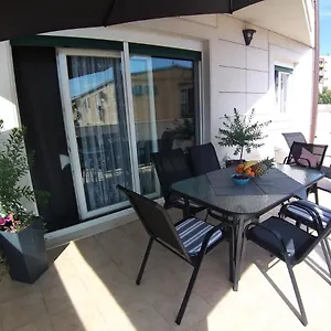 3 Bedroom With Terrace And Free Parking , Split Kroatië