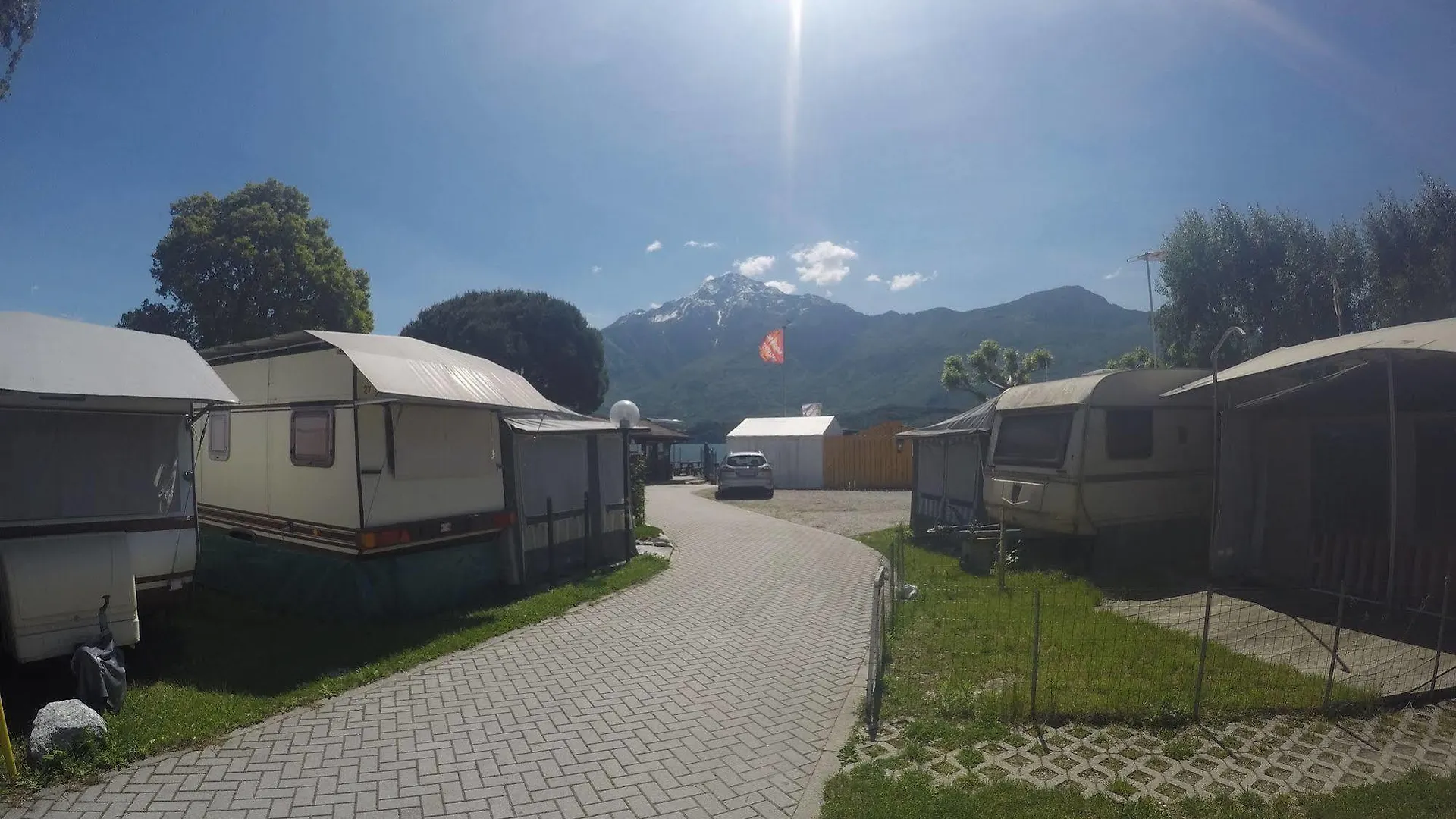 ** Campeggio Camping Villaggio Paradiso Domaso Italia